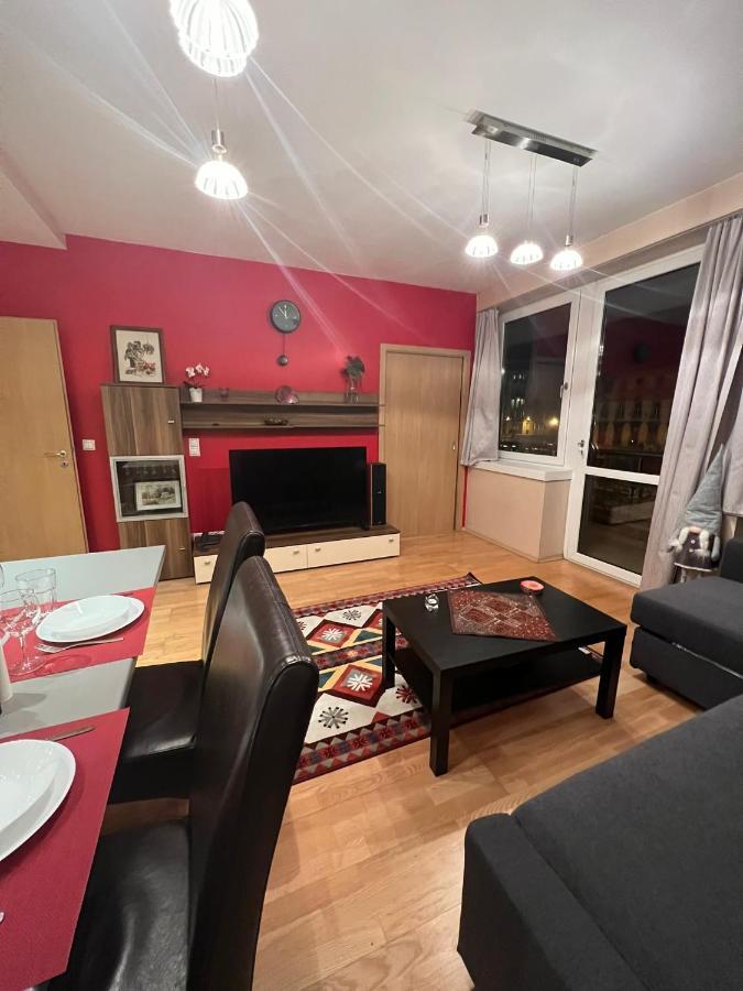 Luxury Apartment Dunapest With Spa And Pool Budapest Kültér fotó